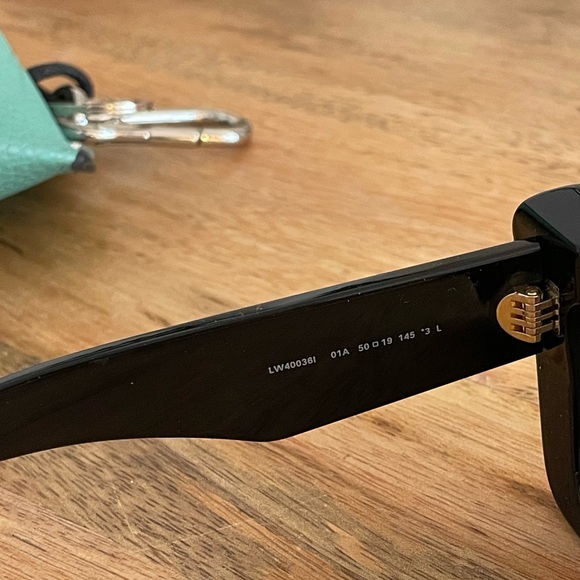 Loewe Cat eye sunglasses main image 8